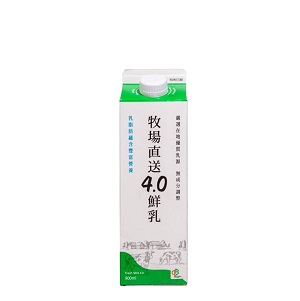 牧場直送４．０鮮乳９００ｍｌ